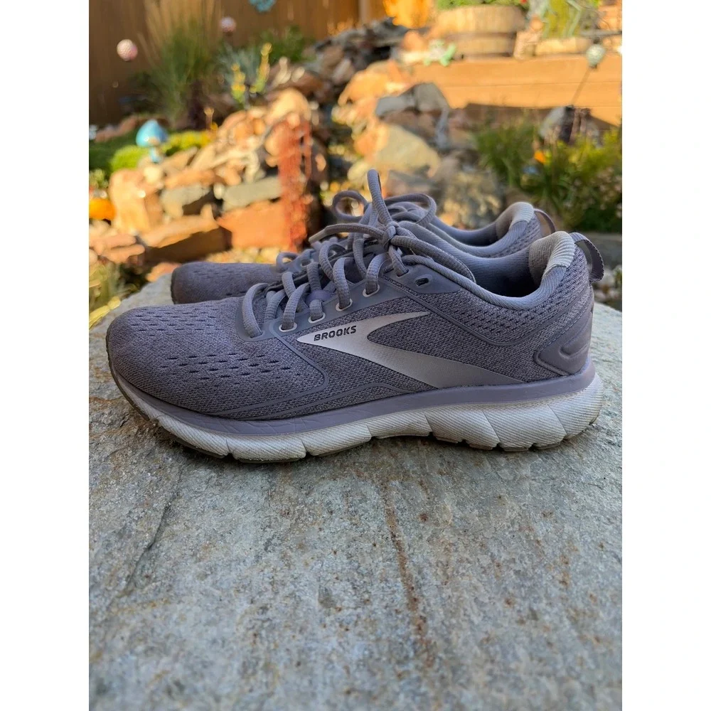 Brooks Transmit 3 Womens Running Shoes Purple Lavender 1203501B542 Size 7 Medium